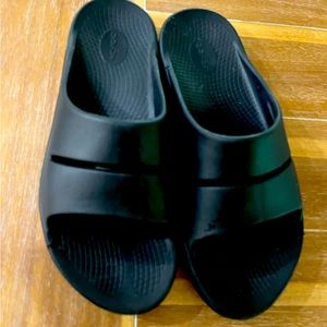MEN'S OOFOS OOAHH SLIDE SANDAL size 47 (EUR) 12.5/13 (US)- BLACK EUC!